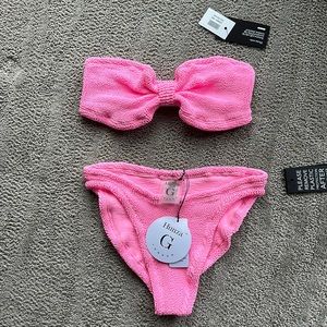 Hunza G NWT swim set